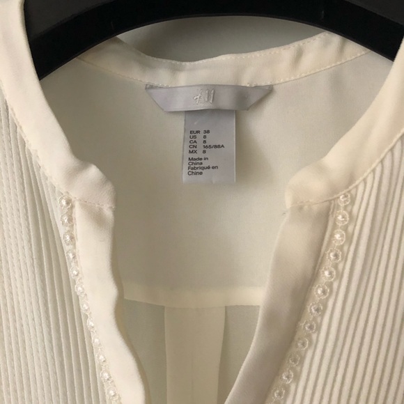 H&M Sheer Blouse - Picture 3 of 5